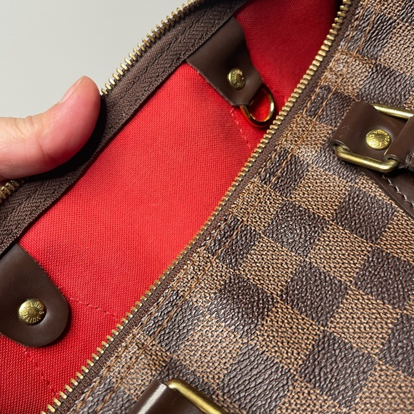 Authentic Louis Vuitton Speedy 30 Damier Ebene - Picture 12 of 17
